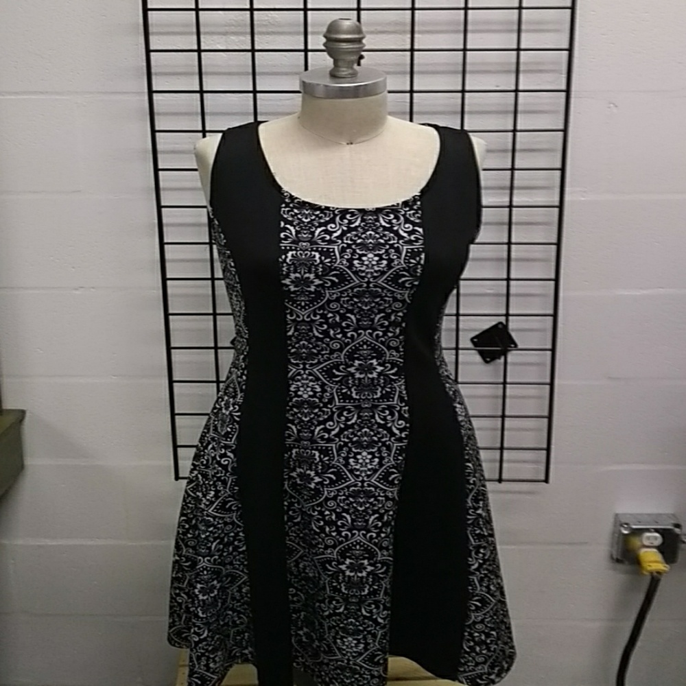 Andrea Missy Dress